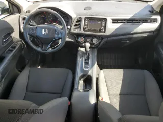 2021 Honda HR-V LX with VIN 3CZRU6H33MM753483, listed as a Copart auction lot 53923295 with 74,041 mi miles and Salvage Title. Bid and sale history available at carsss.com. Image 8.