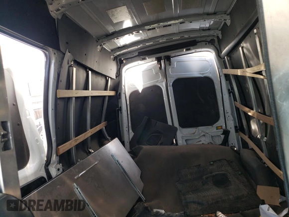 2023 Ford Transit Cargo z VIN 1FTBR1X81PKA66166, wystawiony jako Copart lot #46865065 z przebiegiem 108 487 mil mil oraz Szkoda całkowita • Salvage title. Historia ofert i sprzedaży dostępna na DreamBid. Obrazek 10.