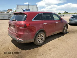 2019 Kia Sorento LX z VIN 5XYPGDA32KG459358, wystawiony jako Copart lot #61191425 z przebiegiem 178 369 mil mil oraz Czysty tytuł • Clean title. Historia ofert i sprzedaży dostępna na DreamBid. Obrazek 3.