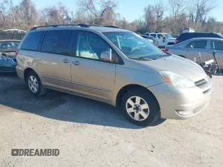 2004 Toyota Sienna XLE with VIN 5TDZA22C74S192625, listed as a IAAI auction lot 41998691 with 253,761 mi miles. Bid and sale history available at carsss.com. Image 1.