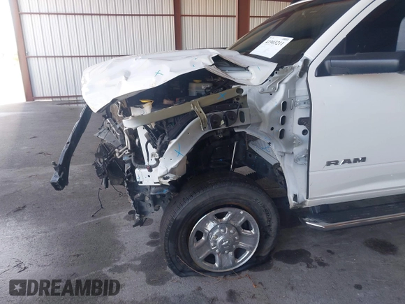 2021 Ram 2500 Big Horn with VIN 3C6UR5DL0MG653459, listed as a IAAI auction lot 41903211 with 68,902 mi miles. Bid and sale history available at carsss.com. Image 18.
