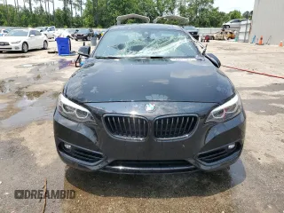 2021 BMW 2 Series 230i with VIN WBA2J1C04M7H22835, listed as a Copart auction lot 58811085 with 28,765 mi miles and Salvage title. Bid and sale history available at DreamBid. Image 5.