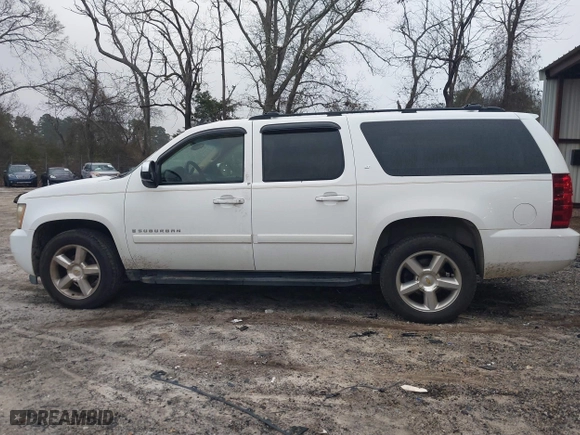 2007 Chevrolet Suburban LT with VIN 1GNFC16J17J187848, listed as a IAAI auction lot 41553241 with 1 mi miles. Bid and sale history available at carsss.com. Image 14.