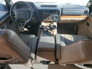 1995 Land Rover Range Rover with VIN SALHC1343SA656651, listed as a Copart auction lot 80172604 with 148,324 mi miles and Salvage title. Bid and sale history available at DreamBid. Image 8.