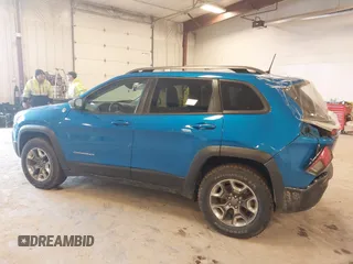 2019 Jeep Cherokee Trailhawk with VIN 1C4PJMBX4KD389637, listed as a IAAI auction lot 41740750 with 46,695 mi miles and . Bid and sale history available at DreamBid. Image 14.