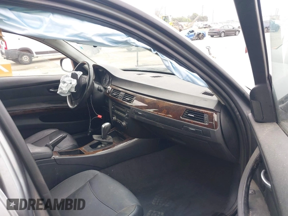 2011 BMW 3 Series 328i with VIN WBAPH5G54BNM76826, listed as a IAAI auction lot 42282906 with Not provided miles and . Bid and sale history available at DreamBid. Image 5.