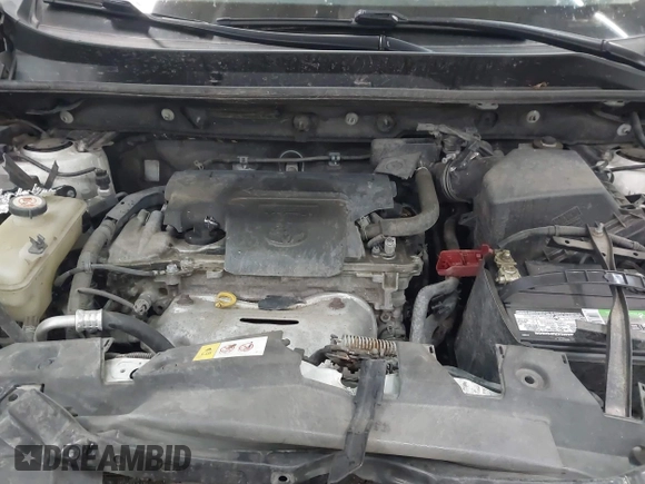 2018 Toyota RAV4 LE z VIN JTMBFREV7JJ207951, wystawiony jako IAAI lot #42376282 z przebiegiem 109 704 mil mil oraz . Historia ofert i sprzedaży dostępna na DreamBid. Obrazek 10.