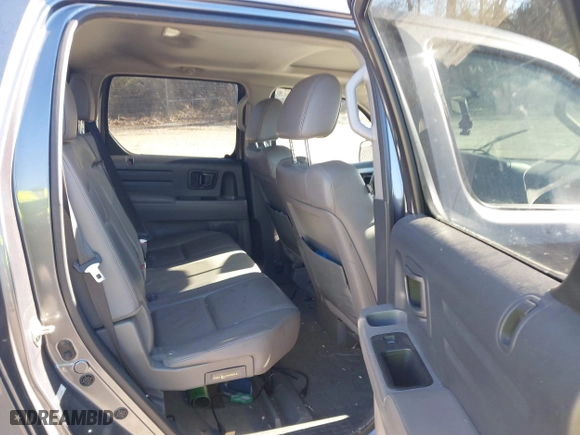 2014 Honda Ridgeline RTL with VIN 5FPYK1F52EB002984, listed as a IAAI auction lot 41347361 with 162,015 mi miles. Bid and sale history available at carsss.com. Image 8.
