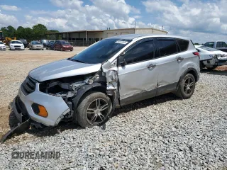 2018 Ford Escape S z VIN 1FMCU0F78JUB79464, wystawiony jako Copart lot #58812925 z przebiegiem 104 642 mil mil oraz Szkoda całkowita • Salvage title. Historia ofert i sprzedaży dostępna na DreamBid. Obrazek 1.