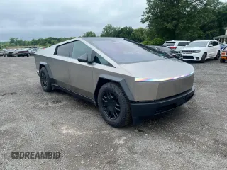 2024 Tesla Cybertruck с VIN 7G2CEHED5RA016390, выставлен на аукционе Copart как лот 61904105 с пробегом 10 211 миль миль и Чистый • Clean title. История ставок и продаж доступна на DreamBid. Изображение 4.