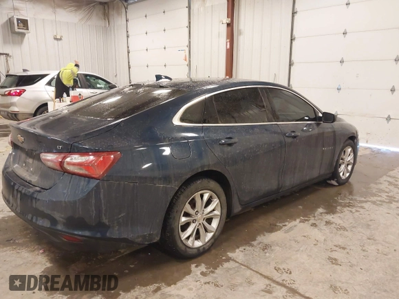 2020 Chevrolet Malibu LT with VIN 1G1ZD5STXLF000128, listed as a IAAI auction lot 41356050 with 134,066 mi miles and . Bid and sale history available at DreamBid. Image 4.