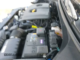 2019 Hyundai Elantra SEL z VIN KMHD84LF7KU862253, wystawiony jako IAAI lot #40206558 z przebiegiem 35 970 mil mil oraz . Historia ofert i sprzedaży dostępna na DreamBid. Obrazek 20.