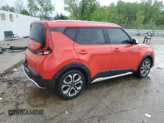2021 Kia Soul S with VIN KNDJ23AU2M7142171, listed as a Copart auction lot 54244195 with 22,803 mi miles and Salvage Title. Bid and sale history available at DreamBid. Image 3.