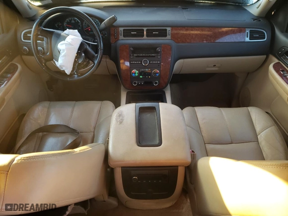 2008 Chevrolet Silverado 1500 LTZ with VIN 2GCEK133081227412, listed as a Copart auction lot 89009515 with 217,492 mi miles and Salvage Title. Bid and sale history available at carsss.com. Image 8.