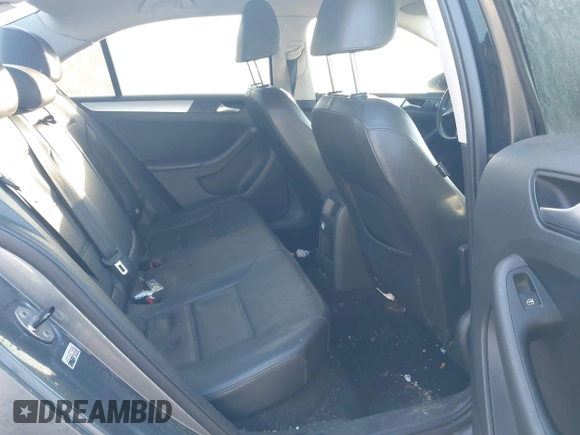 2013 Volkswagen Jetta SE с VIN 3VWDP7AJ9DM250575, выставлен на аукционе IAAI как лот 41879806 с пробегом 167 422 миль миль и . История ставок и продаж доступна на DreamBid. Изображение 8.