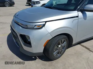 2021 Kia Soul S with VIN KNDJ23AU5M7795528, listed as a IAAI auction lot 41718018 with 75,098 mi miles and . Bid and sale history available at DreamBid. Image 17.