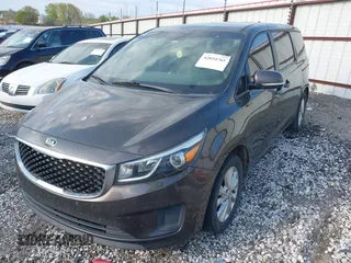 2017 Kia Sedona LX with VIN KNDMB5C11H6230541, listed as a IAAI auction lot 42034761 with 171,495 mi miles. Bid and sale history available at carsss.com. Image 6.