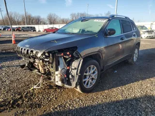 2018 Jeep Cherokee Latitude Plus with VIN 1C4PJMLX2JD599568, listed as a Copart auction lot 47167525 with 178,551 mi miles and Salvage Title. Bid and sale history available at DreamBid. Image 1.