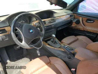 2008 BMW 3 Series 335i z VIN WBAWL73528PX51845, wystawiony jako Copart lot #50970805 z przebiegiem Nie podano mil oraz Nie do naprawy • Non repairable. Historia ofert i sprzedaży dostępna na DreamBid. Obrazek 8.
