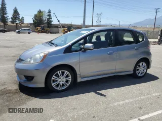 2010 Honda Fit Sport with VIN JHMGE8H69AS025801, listed as a Copart auction lot 58416375 with 216,216 mi miles and Clean title. Bid and sale history available at DreamBid. Image 1.