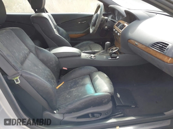 2005 BMW 6 Series 645Ci with VIN WBAEK73475B322960, listed as a IAAI auction lot 41044973 with Not Provided miles. Bid and sale history available at carsss.com. Image 5.