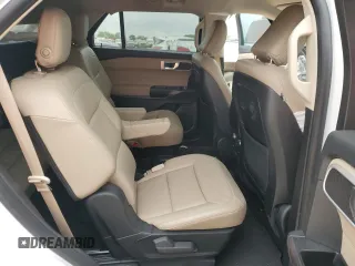 2020 Ford Explorer XLT z VIN 1FMSK7DH3LGA91252, wystawiony jako Copart lot #53439885 z przebiegiem 49 644 mil mil oraz Szkody całkowita. Historia ofert i sprzedaży dostępna na DreamBid. Obrazek 10.
