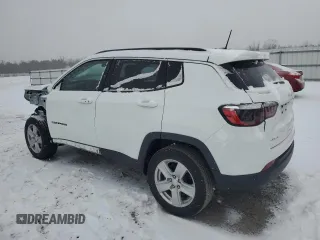 2022 Jeep Compass Altitude with VIN 3C4NJDBB1NT222808, listed as a Copart auction lot 45980745 with 51,242 mi miles and Salvage Title. Bid and sale history available at carsss.com. Image 2.