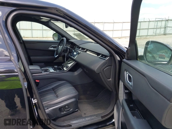 2020 Land Rover Range Rover Velar S with VIN SALYB2EX5LA277829, listed as a IAAI auction lot 42033406 with 91,087 mi miles and . Bid and sale history available at DreamBid. Image 5.