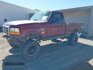 1996 Ford F-150 with VIN 1FTEF14H4TLA40692, listed as a IAAI auction lot 41879207 with 190,355 mi miles. Bid and sale history available at carsss.com. Image 2.