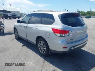 2015 Nissan Pathfinder SV with VIN 5N1AR2MN4FC698515, listed as a IAAI auction lot 42585800 with 202,005 mi miles and . Bid and sale history available at DreamBid. Image 3.