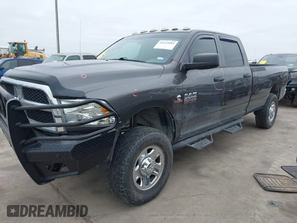 2018 Ram 2500 Tradesman with VIN 3C6UR5HL5JG166828, listed as a IAAI auction lot 41611085 with 151,716 mi miles. Bid and sale history available at carsss.com. Image 2.