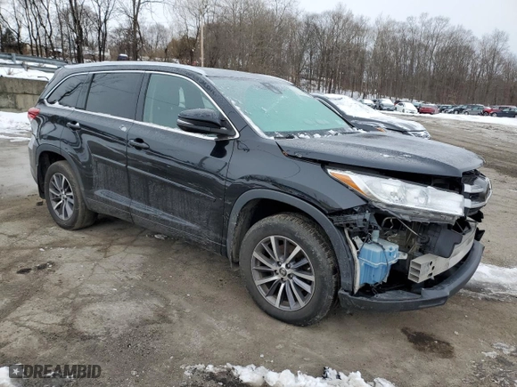 2018 Toyota Highlander SE with VIN 5TDJZRFH4JS529509, listed as a Copart auction lot 44626055 with 126,688 mi miles and Salvage Title. Bid and sale history available at carsss.com. Image 4.