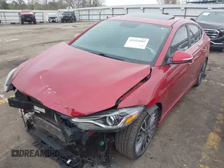 2018 Hyundai Elantra Sport с VIN KMHD04LB3JU498156, выставлен на аукционе IAAI как лот 41923602 с пробегом 175 000 миль миль и . История ставок и продаж доступна на DreamBid. Изображение 17.