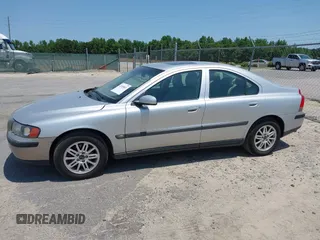 2004 Volvo S60 с VIN YV1RS61T442343704, выставлен на аукционе IAAI как лот 42318811 с пробегом 173 475 миль миль и . История ставок и продаж доступна на DreamBid. Изображение 14.