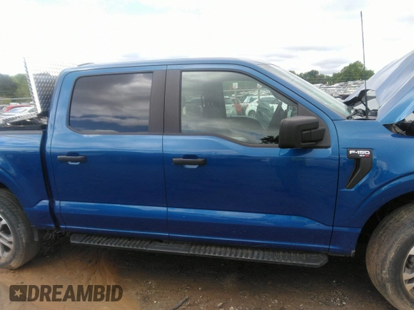 2022 Ford F-150 XL with VIN 1FTEW1EP3NKD77904, listed as a IAAI auction lot 42248838 with 88,961 mi miles and . Bid and sale history available at DreamBid. Image 13.