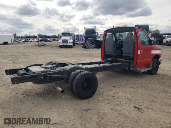 2016 Ford Econoline Commercial z VIN 1FDXE4FSXGDC47802, wystawiony jako Copart lot #49002405 z przebiegiem 125 108 mil mil oraz Tytuł czysty. Historia ofert i sprzedaży dostępna na DreamBid. Obrazek 3.