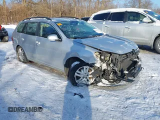 2014 Volkswagen Jetta SportWagen TDI w/Sunroof & Nav with VIN 3VWPL7AJ2EM613843, listed as a IAAI auction lot 41391420 with 134,461 mi miles. Bid and sale history available at carsss.com. Image 1.