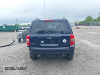2016 Jeep Patriot Sport z VIN 1C4NJRBB1GD520524, wystawiony jako IAAI lot #42351998 z przebiegiem 200 210 mil mil oraz . Historia ofert i sprzedaży dostępna na DreamBid. Obrazek 17.