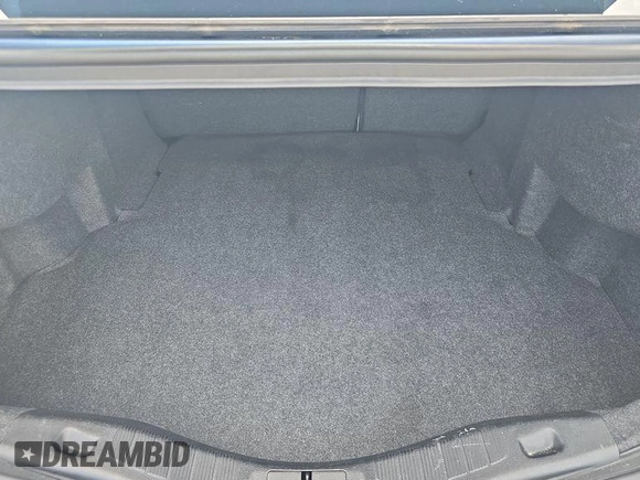 2018 Ford Fusion SE with VIN 3FA6P0HD8JR254222, listed as a IAAI auction lot 42787300 with 136,598 mi miles and . Bid and sale history available at DreamBid. Image 3.