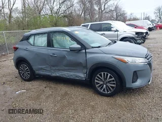 2021 Nissan Kicks SV with VIN 3N1CP5CV7ML477999, listed as a IAAI auction lot 41953378 with 107,060 mi miles. Bid and sale history available at carsss.com. Image 14.