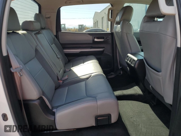 2019 Toyota Tundra SR5 z VIN 5TFHY5F14KX791524, wystawiony jako Copart lot #54489585 z przebiegiem 84 222 mil mil oraz Szkoda całkowita • Salvage title. Historia ofert i sprzedaży dostępna na DreamBid. Obrazek 10.