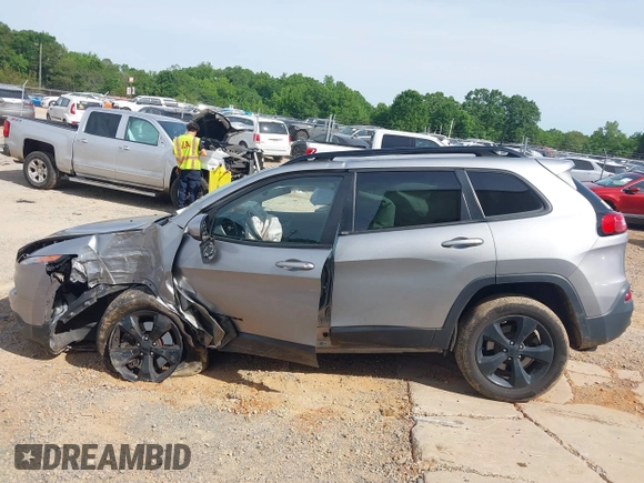 2016 Jeep Cherokee Latitude с VIN 1C4PJMCB4GW182213, выставлен на аукционе IAAI как лот 42209968 с пробегом 108 539 миль миль и . История ставок и продаж доступна на DreamBid. Изображение 14.