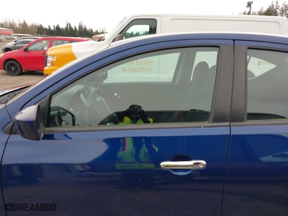 2019 Nissan Versa Sedan SV with VIN 3N1CN7AP9KL881454, listed as a IAAI auction lot 41911729 with 47,903 mi miles. Bid and sale history available at carsss.com. Image 14.