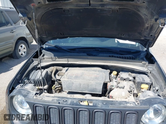 2018 Jeep Renegade Trailhawk with VIN ZACCJBCB0JPG78827, listed as a IAAI auction lot 42240590 with 72,736 mi miles and . Bid and sale history available at DreamBid. Image 10.