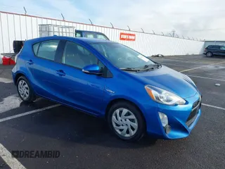 2015 Toyota Prius One with VIN JTDKDTB32F1096545, listed as a IAAI auction lot 41414975 with 121,642 mi miles and . Bid and sale history available at carsss.com. Image 1.