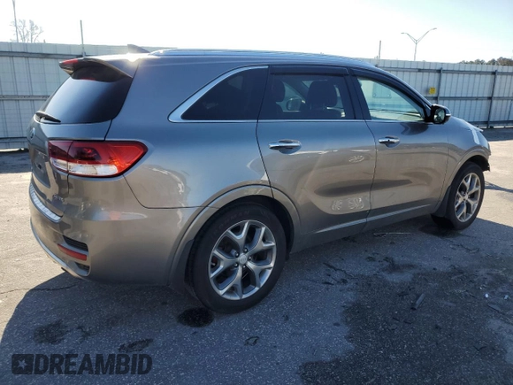 2017 Kia Sorento SX z VIN 5XYPK4A51HG227665, wystawiony jako Copart lot #47997735 z przebiegiem 137 213 mil mil oraz Szkoda całkowita • Salvage title. Historia ofert i sprzedaży dostępna na DreamBid. Obrazek 3.