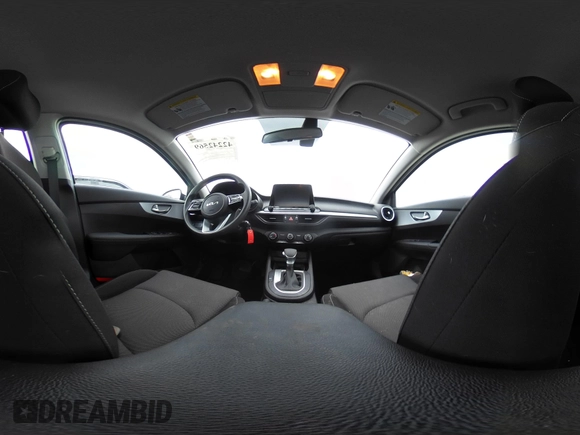 2023 Kia Forte LXS z VIN 3KPF24AD9PE657457, wystawiony jako IAAI lot #42242569 z przebiegiem 11 250 mil mil oraz . Historia ofert i sprzedaży dostępna na DreamBid. Obrazek 18.