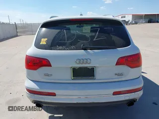 2014 Audi Q7 3.0T Premium Plus with VIN WA1LGAFE9ED020288, listed as a IAAI auction lot 41870658 with 108,816 mi miles. Bid and sale history available at carsss.com. Image 16.