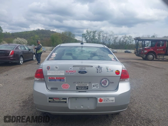 2010 Ford Focus SE with VIN 1FAHP3FN3AW143922, listed as a IAAI auction lot 42128921 with 162,628 mi miles. Bid and sale history available at carsss.com. Image 17.