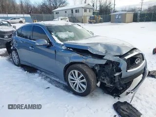 2015 Infiniti Q50 Sport с VIN JN1BV7AR7FM414591, выставлен на аукционе IAAI как лот 41536200 с пробегом 153 801 миль миль и . История ставок и продаж доступна на DreamBid. Изображение 1.